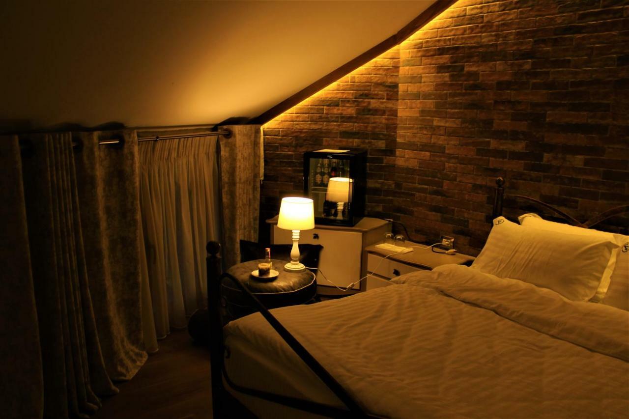 Farm stay Chateau Fasel